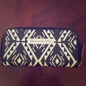Petunia Pickle Bottom ‘Wanderlust Wallet’